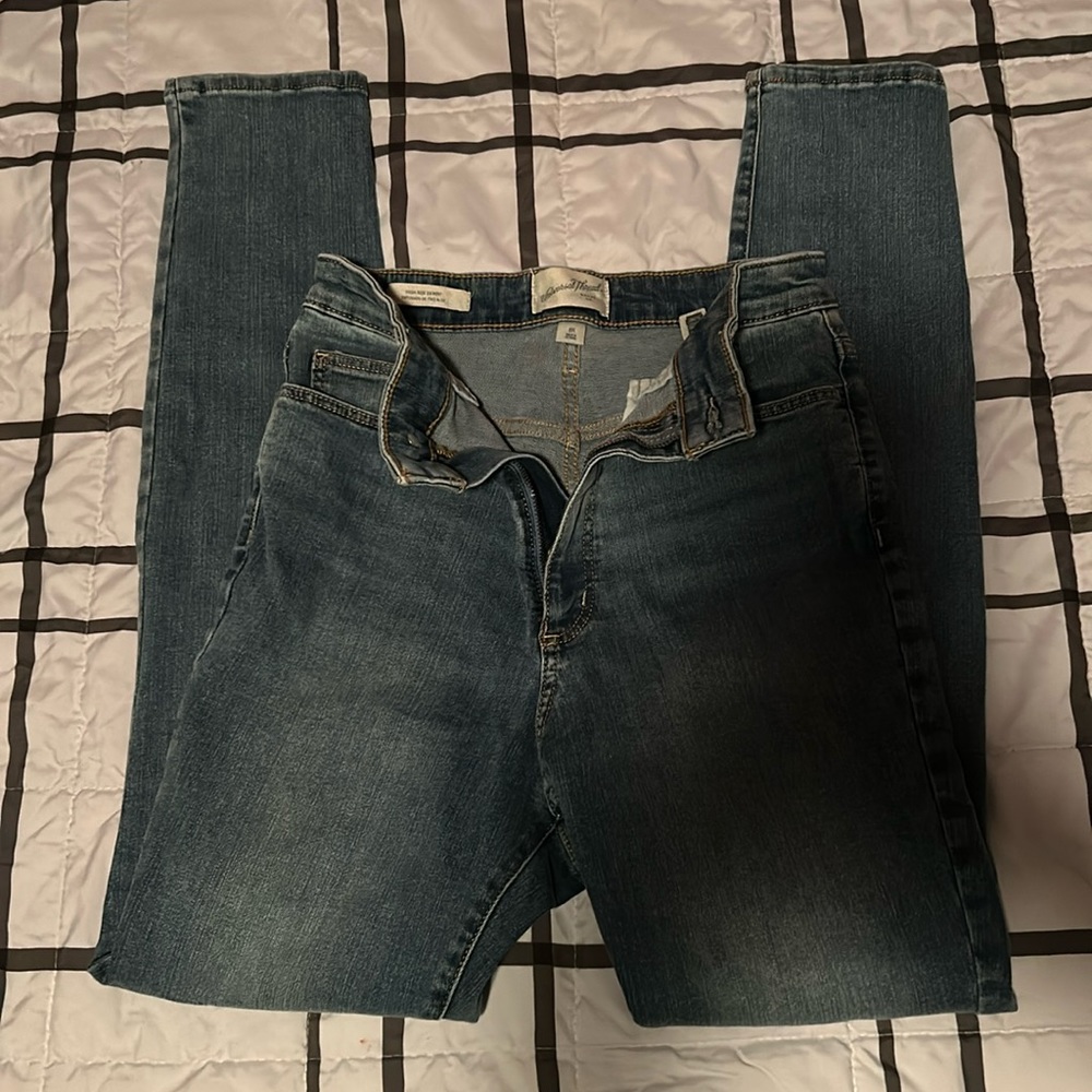 Universal Thread High Rise Skinny Jeans